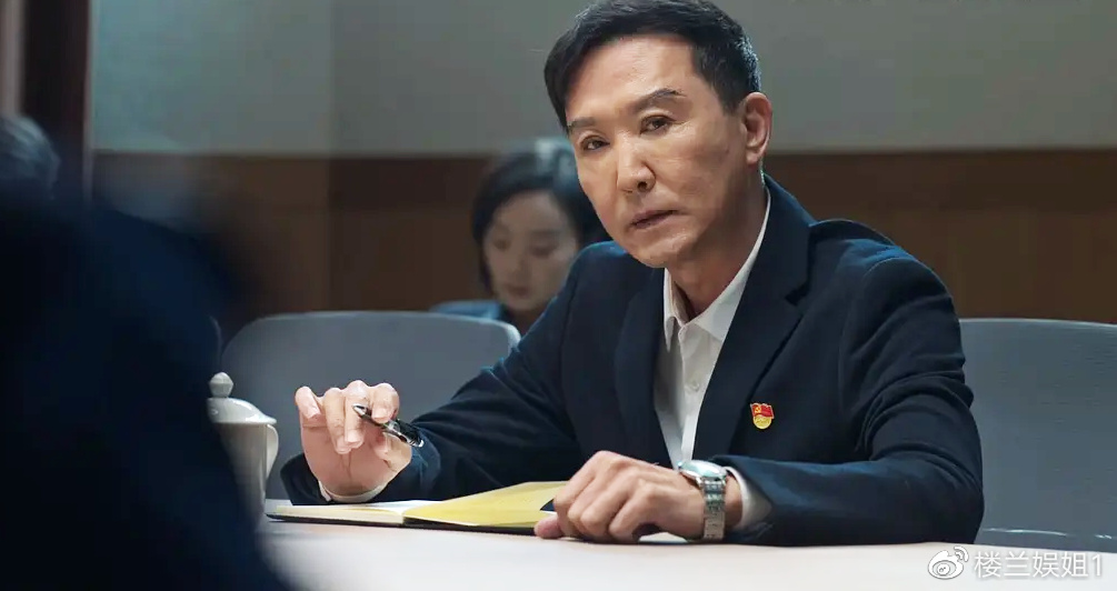 《狂飙》收视狂飙,但三个角色拖后腿,它能否超越《人民的名义》|狂飙|贾冰|徐江_新浪新闻