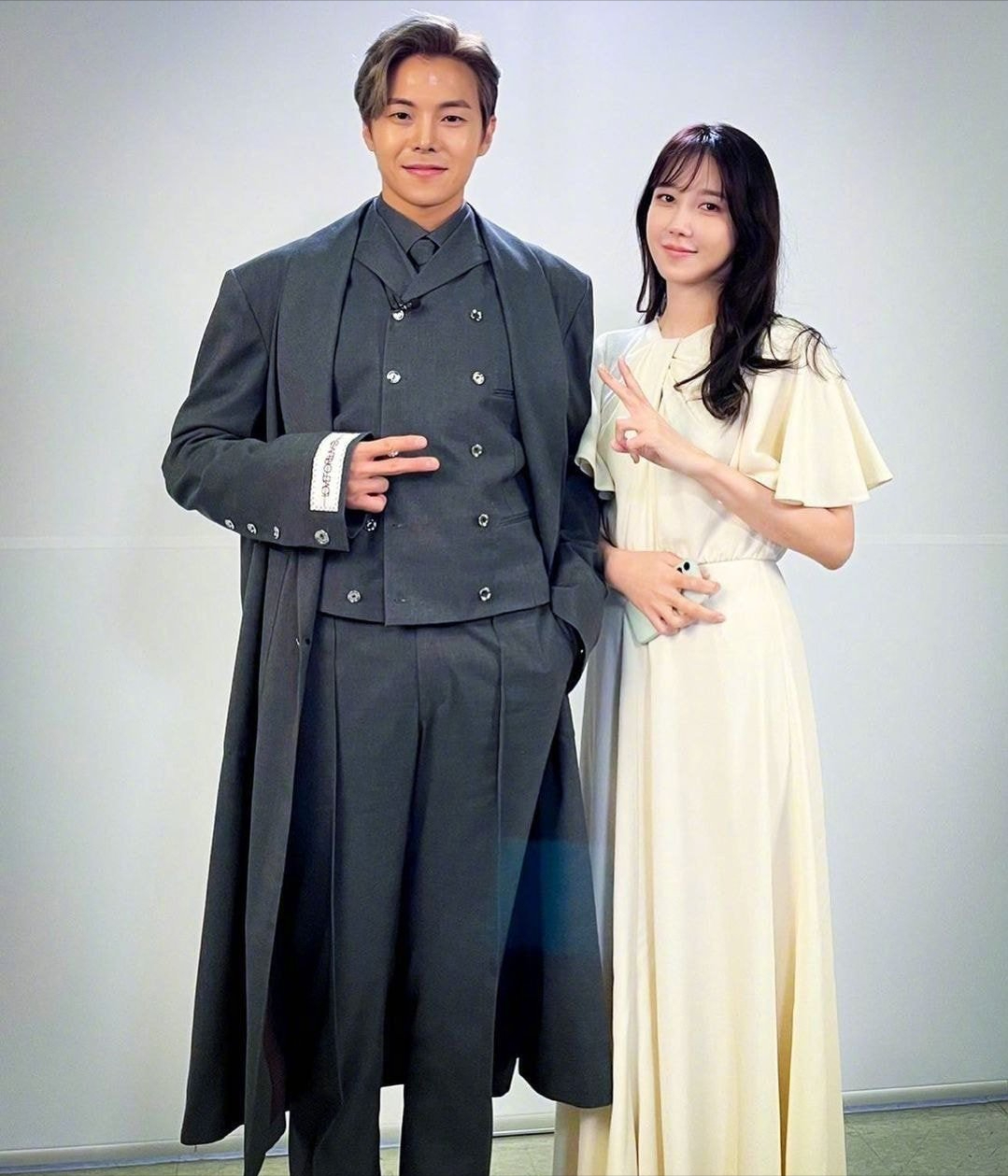 顶楼2第9集剧照洛根李确认罗爱乔是秀莲粉丝p好婚纱照