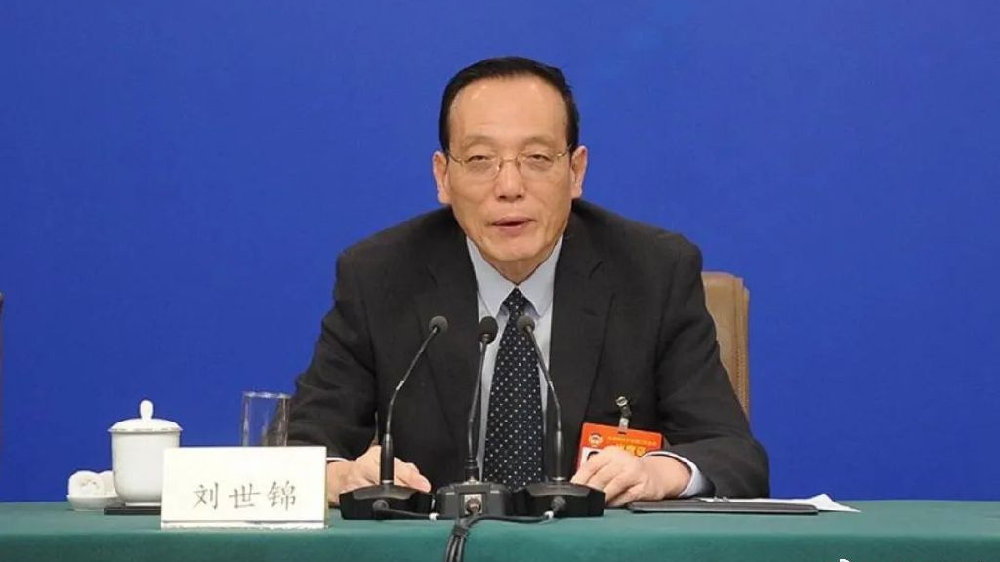 刘世锦:拉动经济的三驾马车已转向,投资重心促进产业转型升级|三驾马车|刘世锦|重心_新浪新闻