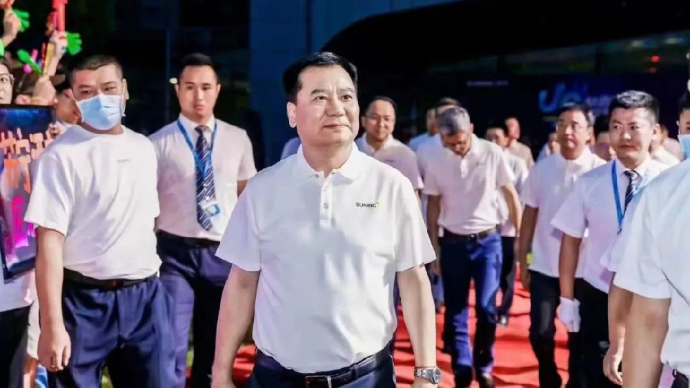 张近东现身“苏宁之夏”，南京人的苏宁还能从谷底绝地反击吗|苏宁|苏宁易购|张近东_新浪新闻