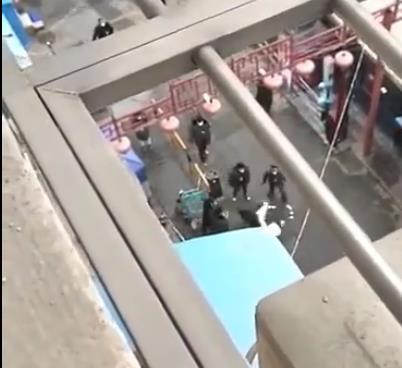 西安警方通报疫情防控工作人员殴打事件：拘留七日并处二百元罚款休闲区蓝鸢梦想 - Www.slyday.coM