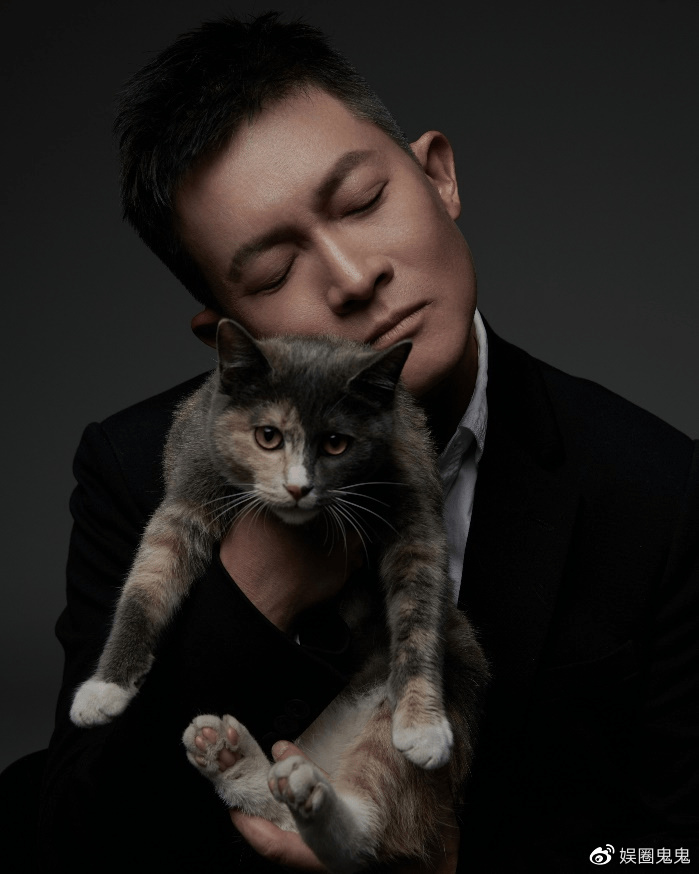 杨志刚写真大片释出 诠释诡秘大唐色彩|杨志刚|苍生|写真大片_新浪新闻