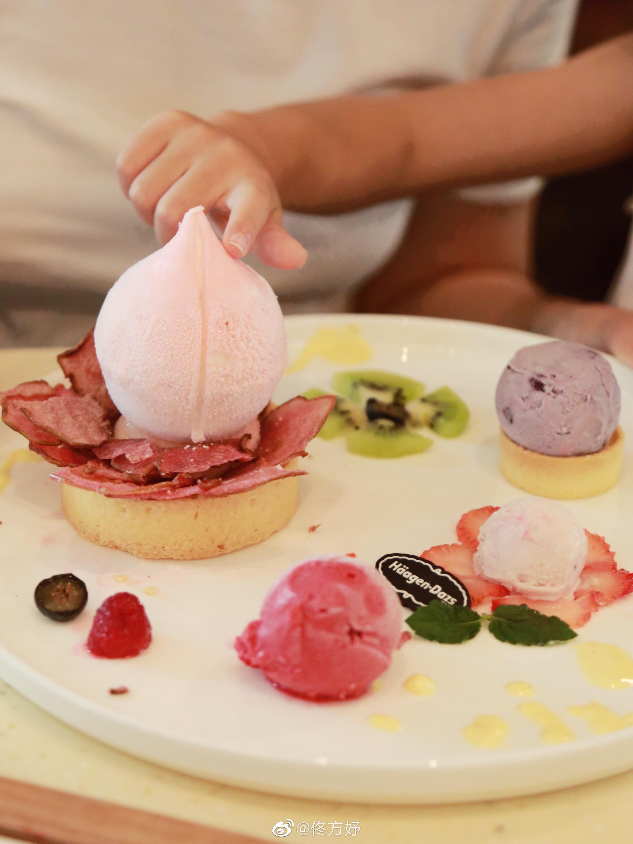 美好的时光,就是陪伴,和小煎饼的亲子冰激凌diy时间