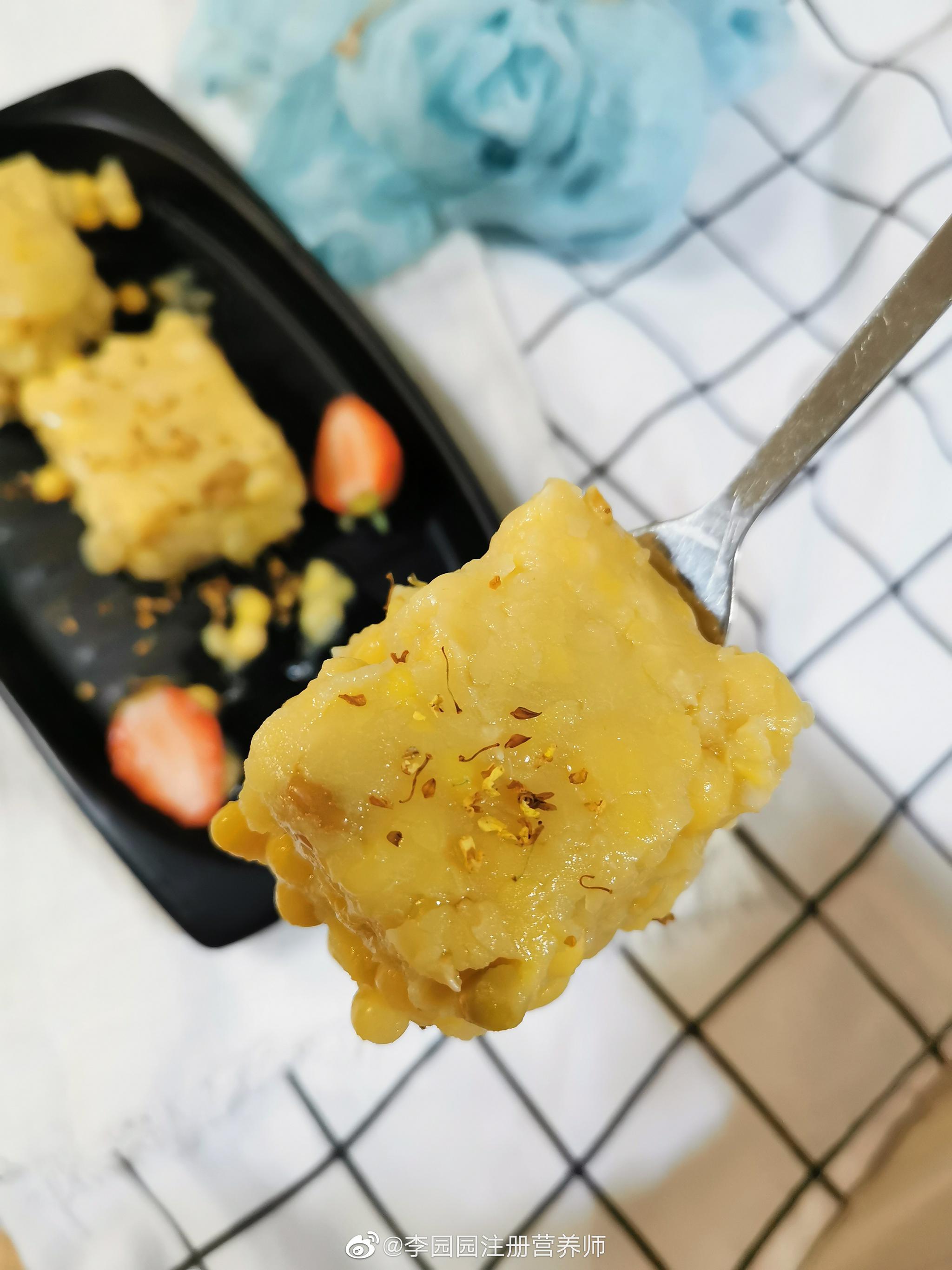 大颗粒加粗版桂花豌豆黄,吃着很过瘾