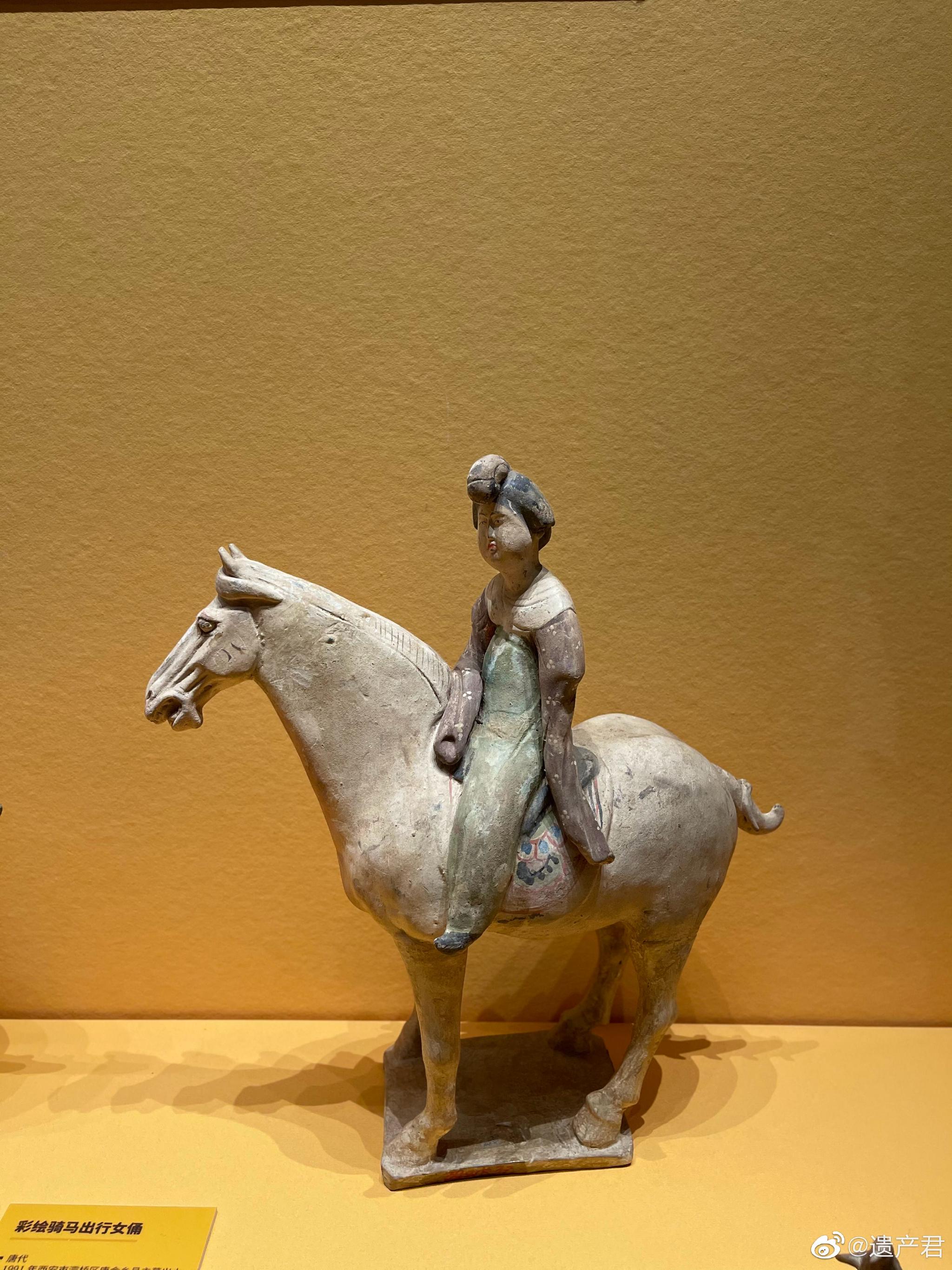 西安金乡县主墓出土的唐代彩绘陶俑很有意思_高清图集_新浪网