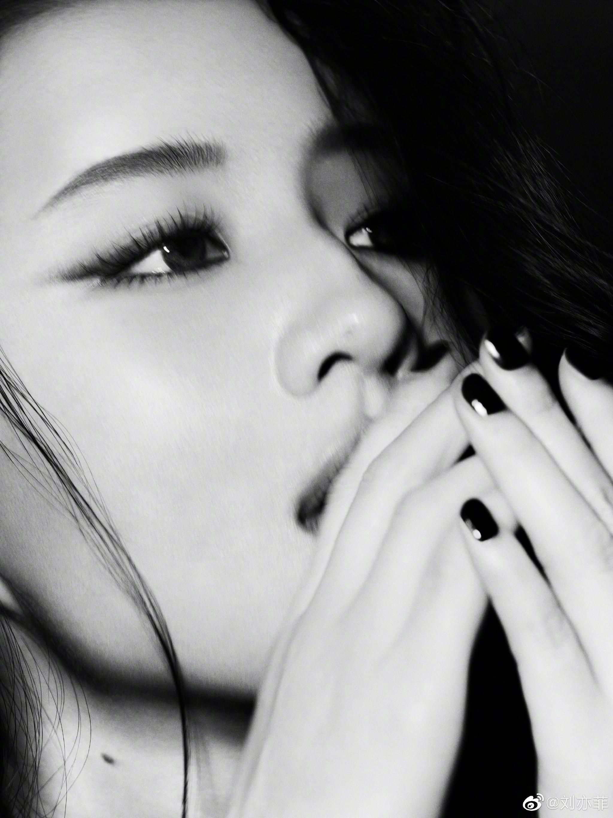 黑白刘亦菲
