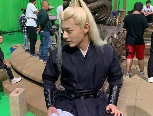 《琉璃》刚结局,腾蛇饰演者白澍处境堪忧,剧组为了热度真是拼了