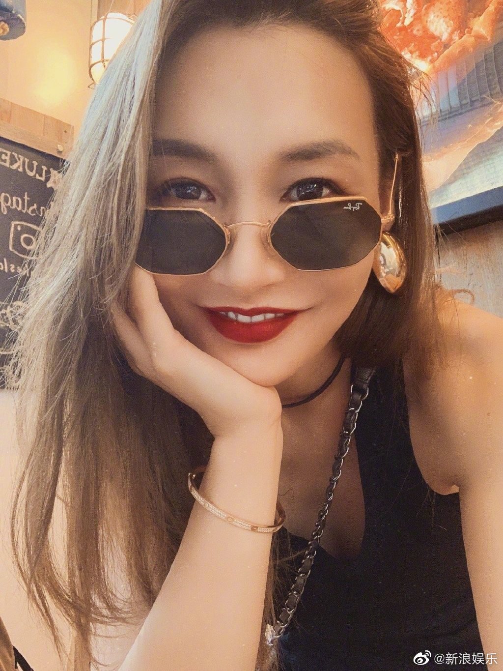 带您走近她的生活与事业