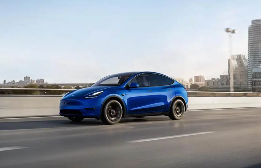 总的来说,新款特斯拉model y再次升级,保持了其在电动suv市场的竞争力
