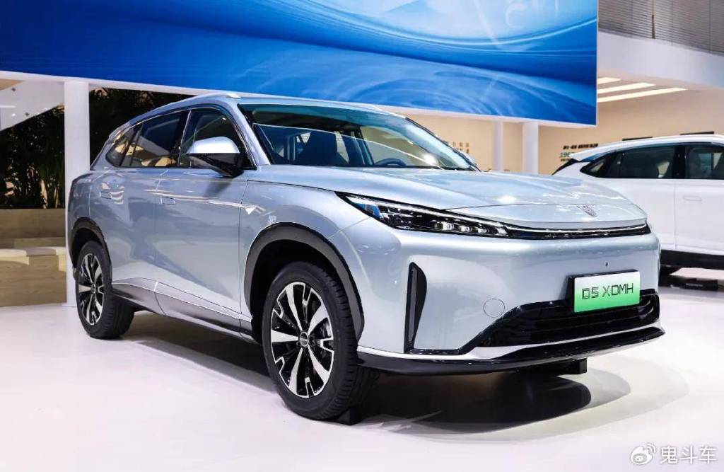 号称"12万级最强混动suv"荣威d5x dmh预售 开启n种生活方式-新浪汽车