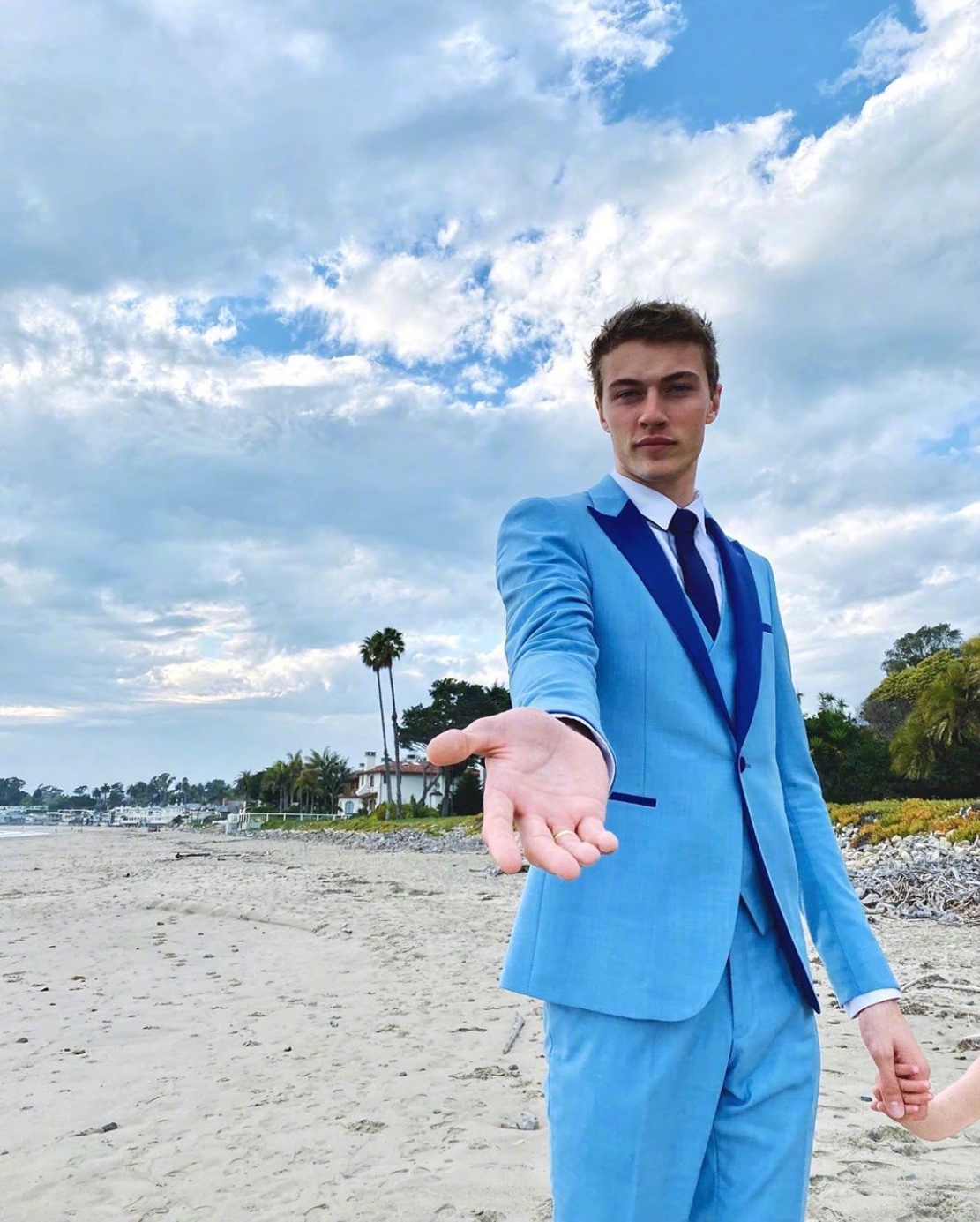 21岁男模"幸运蓝"lucky blue smith英年闪婚_高清图集_新浪网