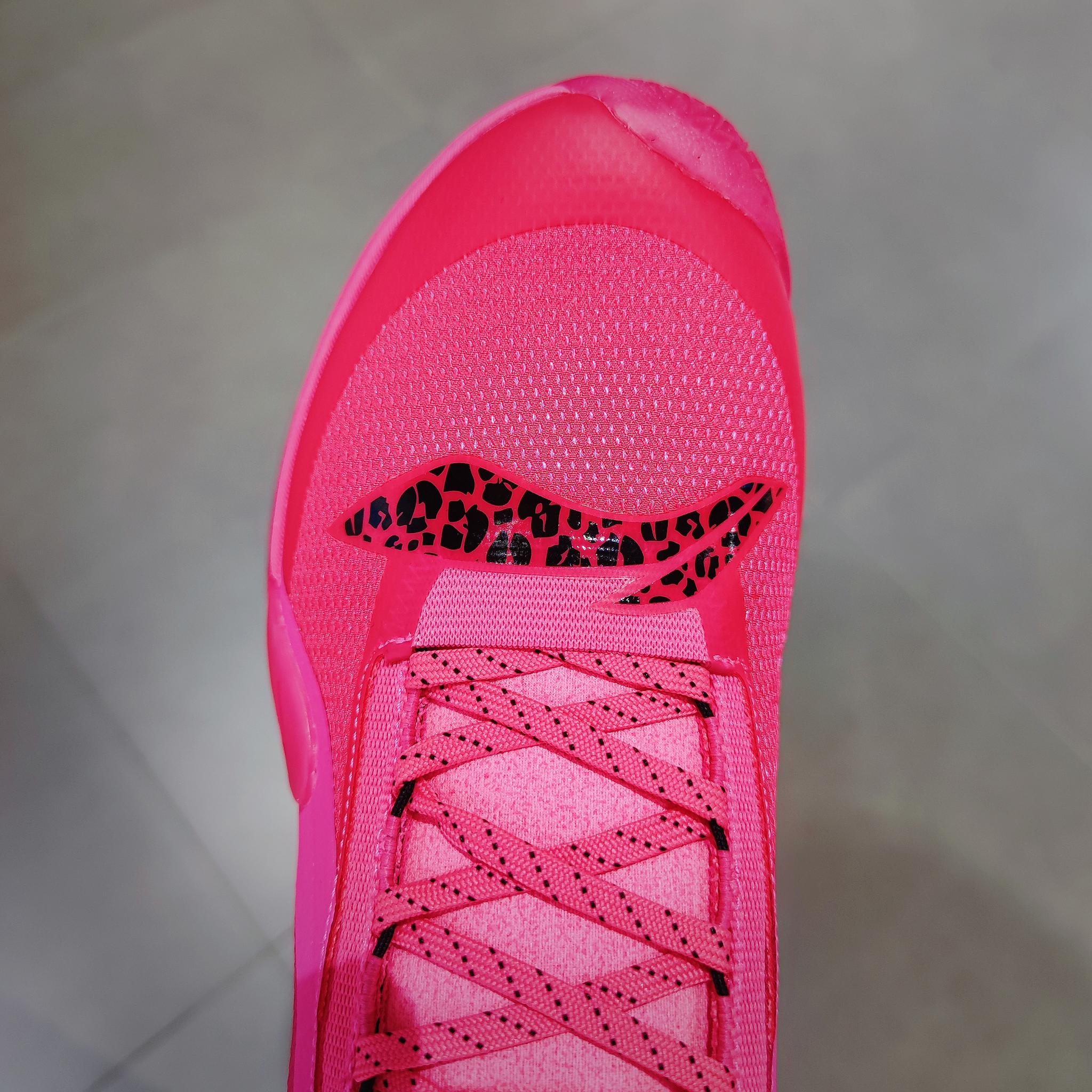 李宁闪击7"粉豹",至今为止最骚闪击7