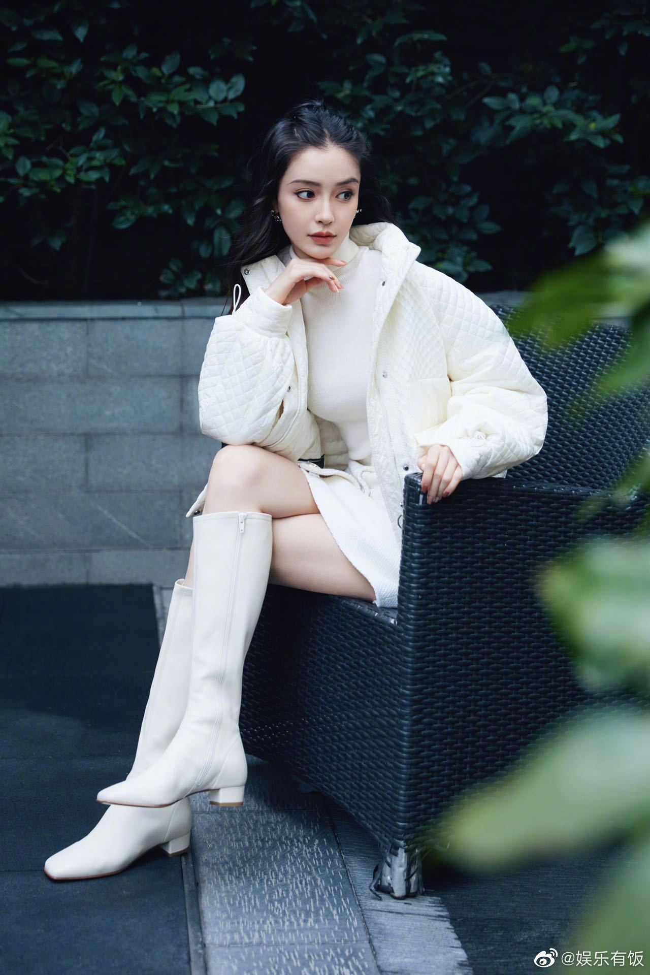 今日份的活力美少女@angelababy 上线!__财经头条
