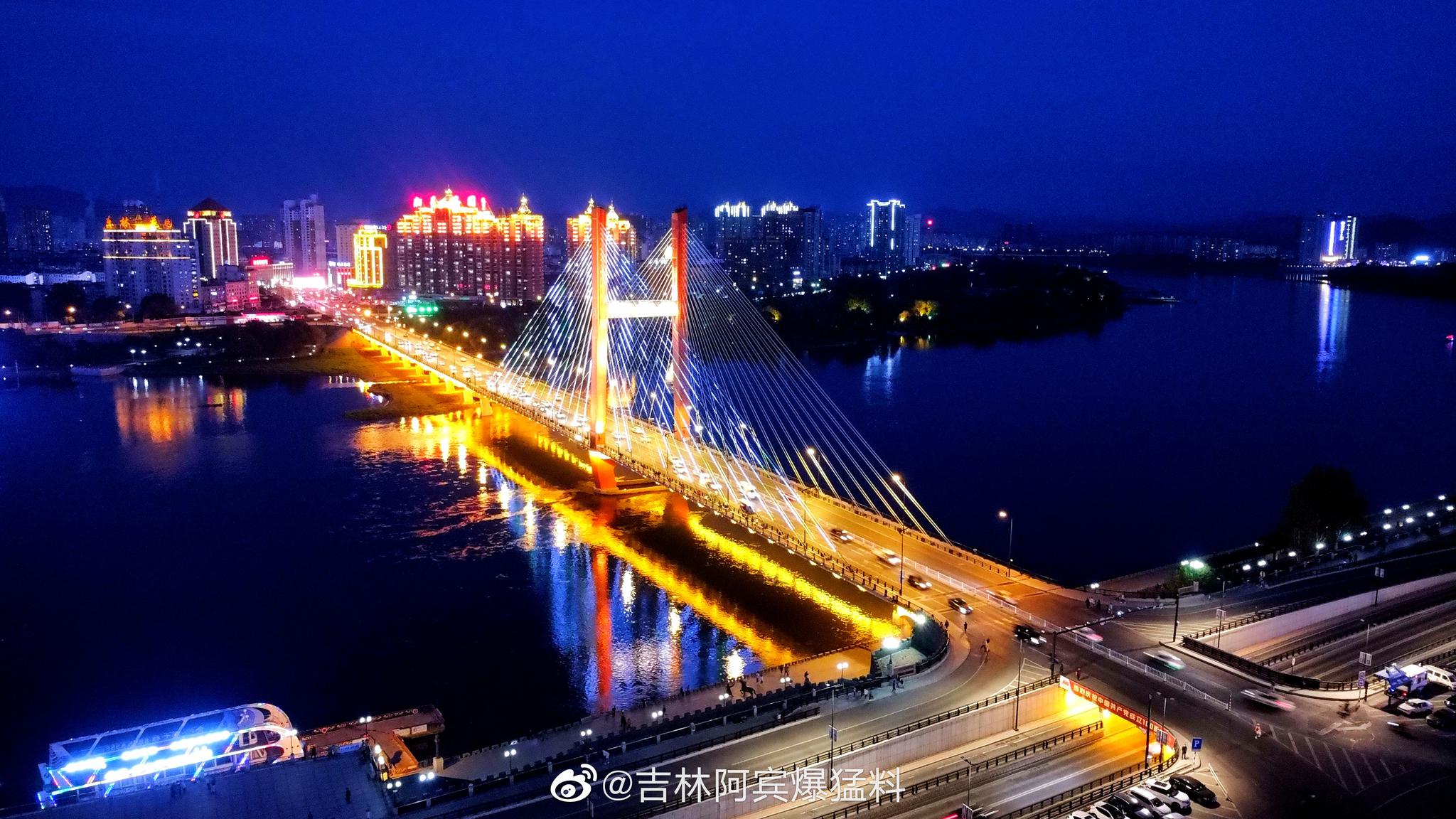 吉林临江门大桥图片图片