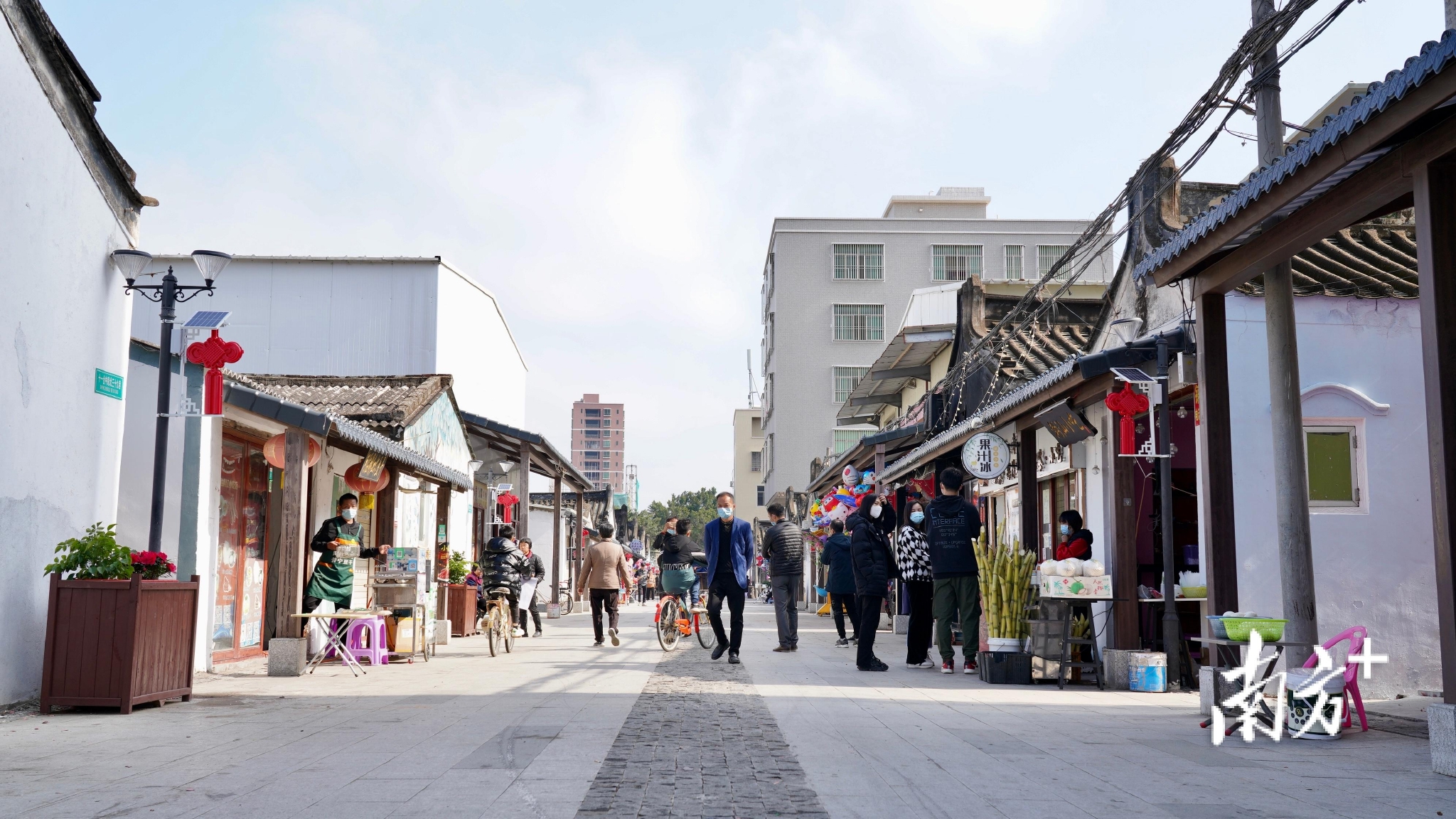 新春走基层|"家门口"过年人气旺,汕头十一合村成假期游玩好去处|艺术