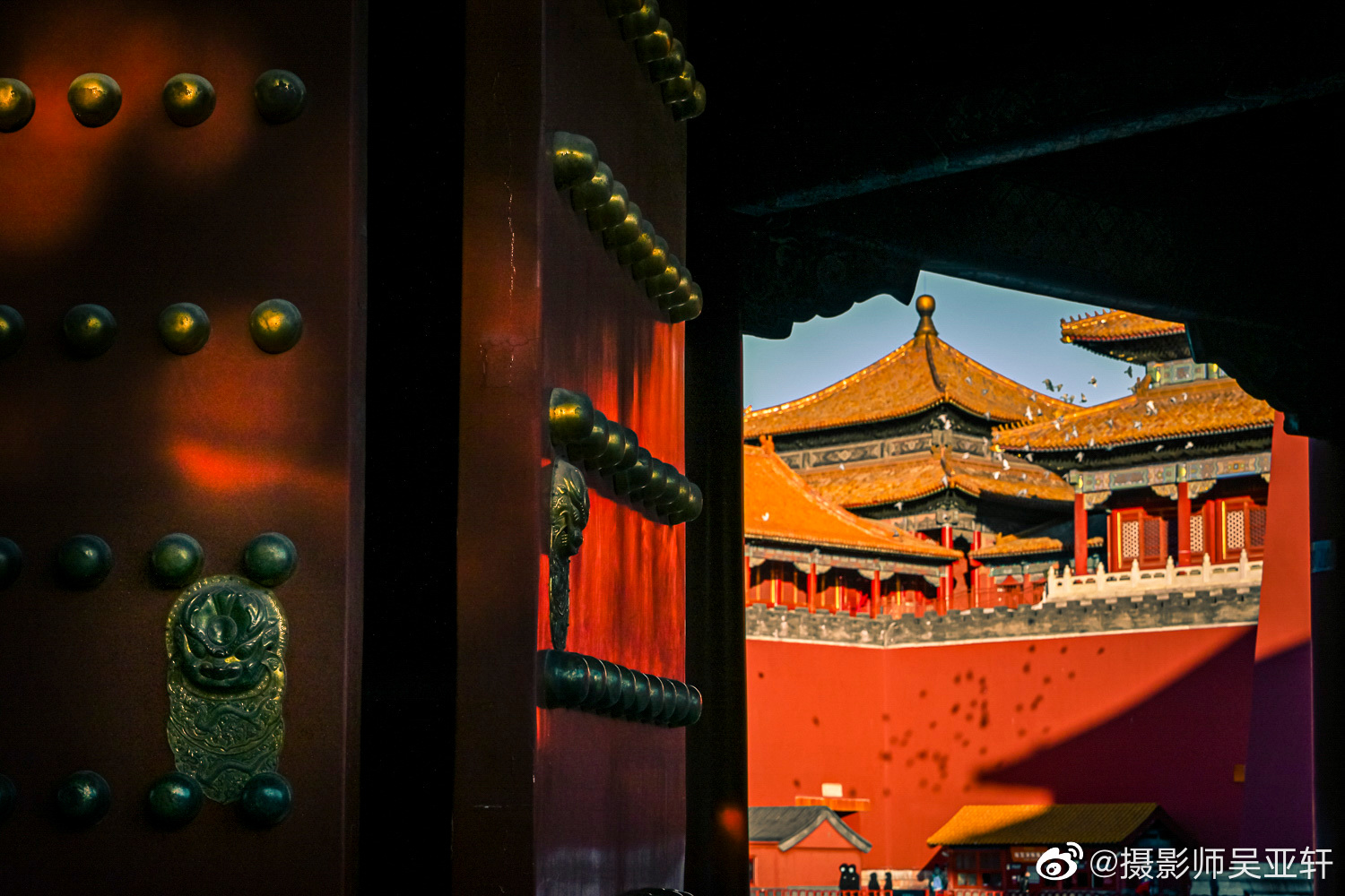 中国红，开门红！__财经头条