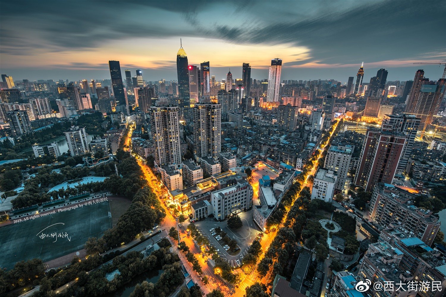 西大街游民丨城市风光摄影作品精选第十六期__财经头条