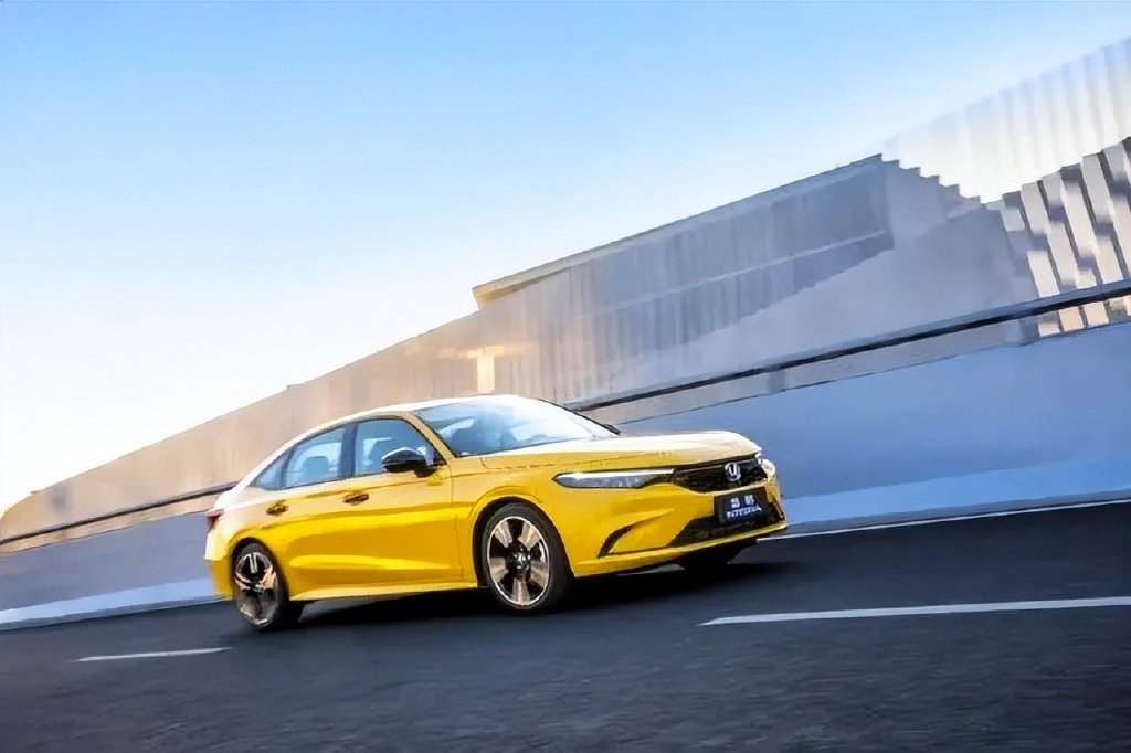 打仗亲兄弟东风本田思域对比广汽本田integra