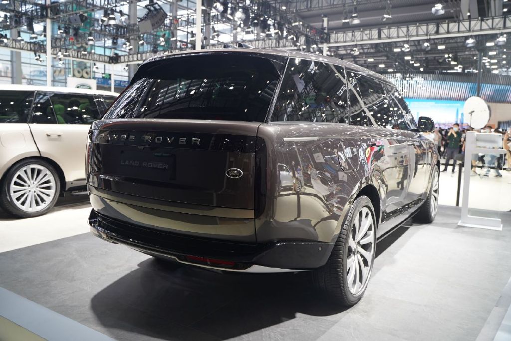 2022粤港澳更大更豪华全新一代路虎揽胜正式亮相