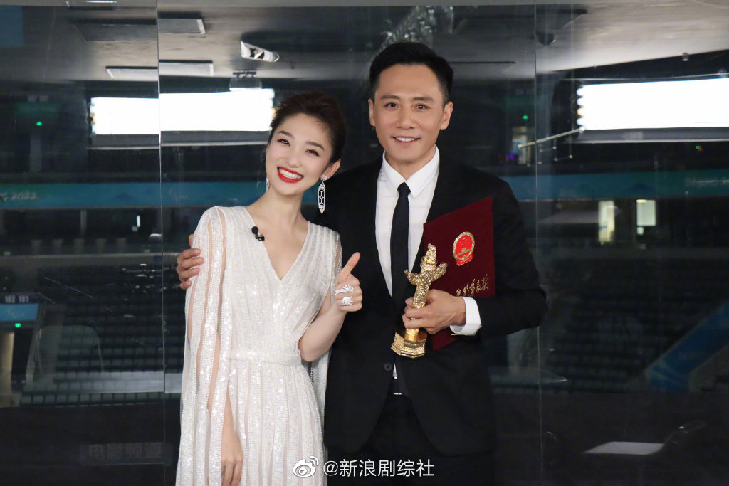 第十八届,第十九届中国电影华表奖颁奖典礼主持人@主持人蓝羽 在颁奖