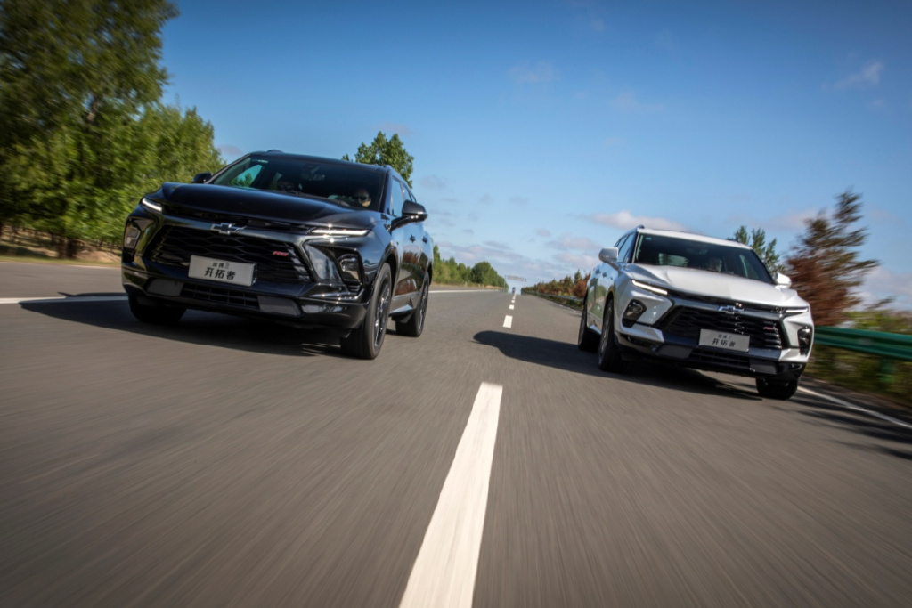 还原大家庭用车场景 19万级7座大型SUV