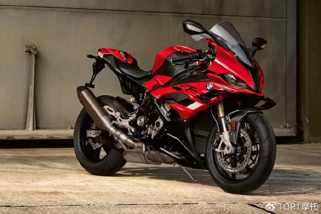 239万起210匹马力宝马m1000rs1000rr新款国内上市