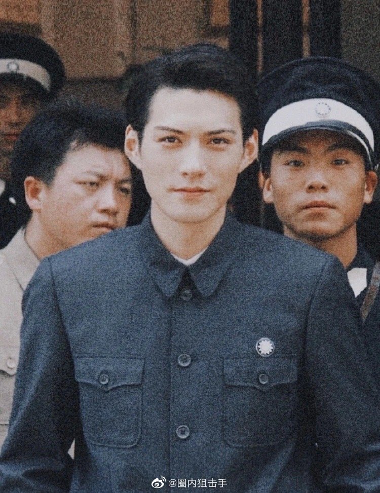 严屹宽武庚纪白发路透来了,他是真的帅,颜太能打了……
