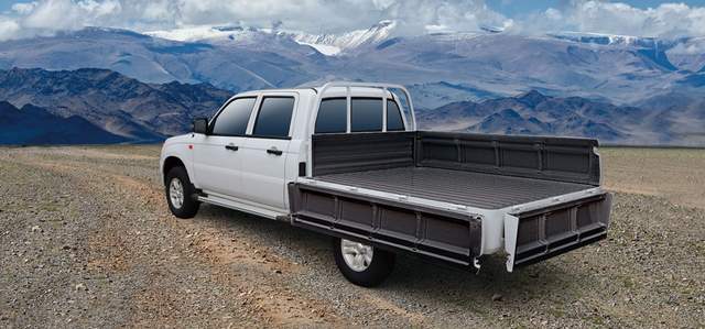 两款实用皮卡,货箱大又便宜,关键用车成本还很低,真正赚钱利器