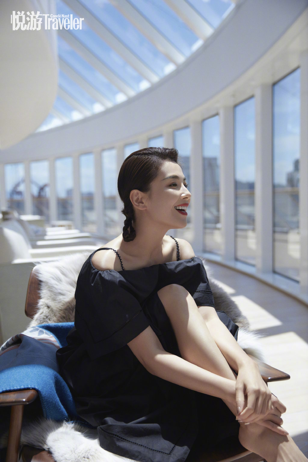 刘涛悦游traveler 七月刊封面人物,舒服的服饰搭配