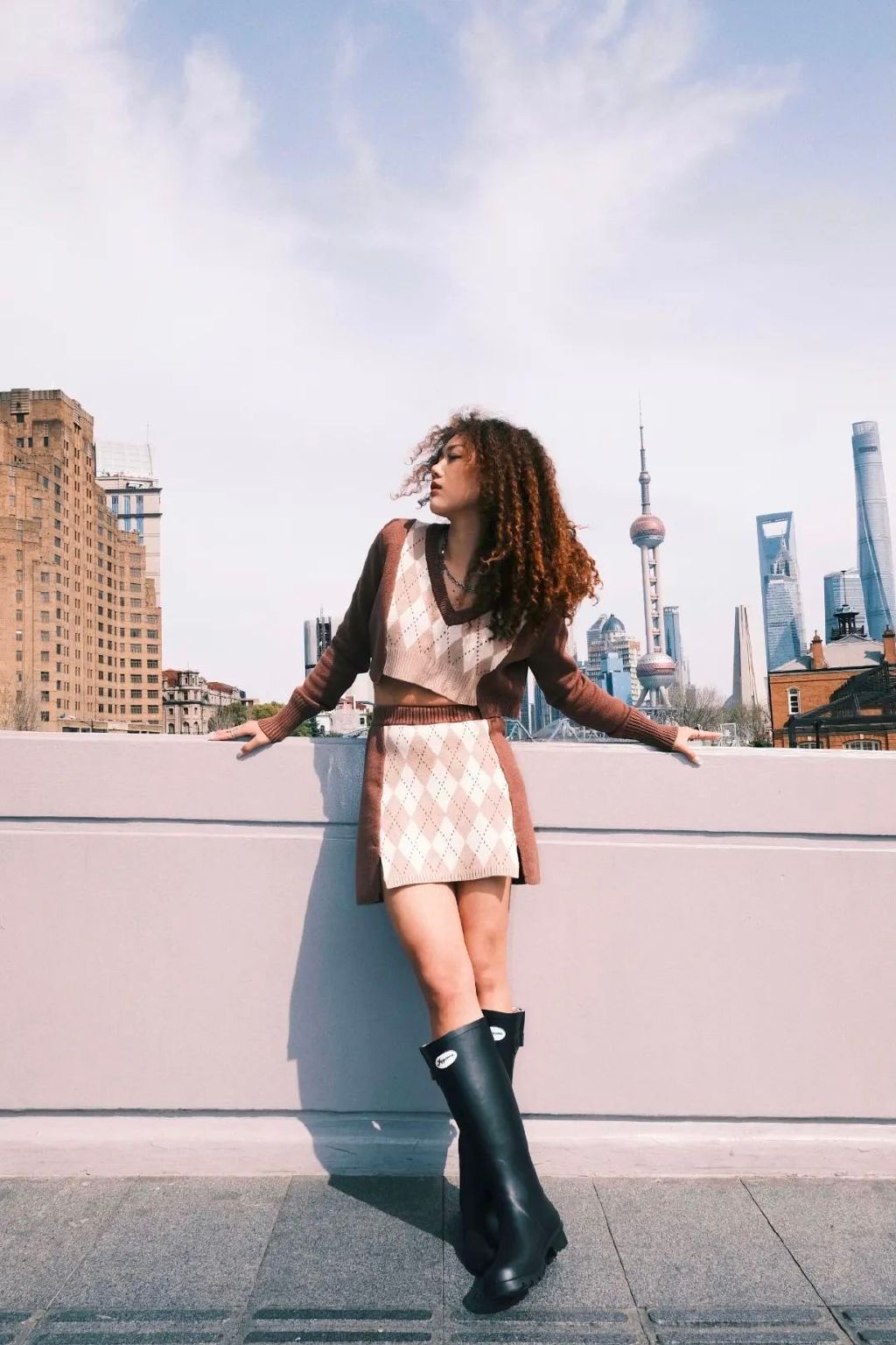 我也不想被钓诶,可是谁能拒绝穿镂空上衣的美式复古辣妹呢?休闲区蓝鸢梦想 - Www.slyday.coM 我也不想被钓诶,可是谁能拒绝穿镂空上衣的美式复古辣妹呢?休闲区蓝鸢梦想 - Www.slyday.coM