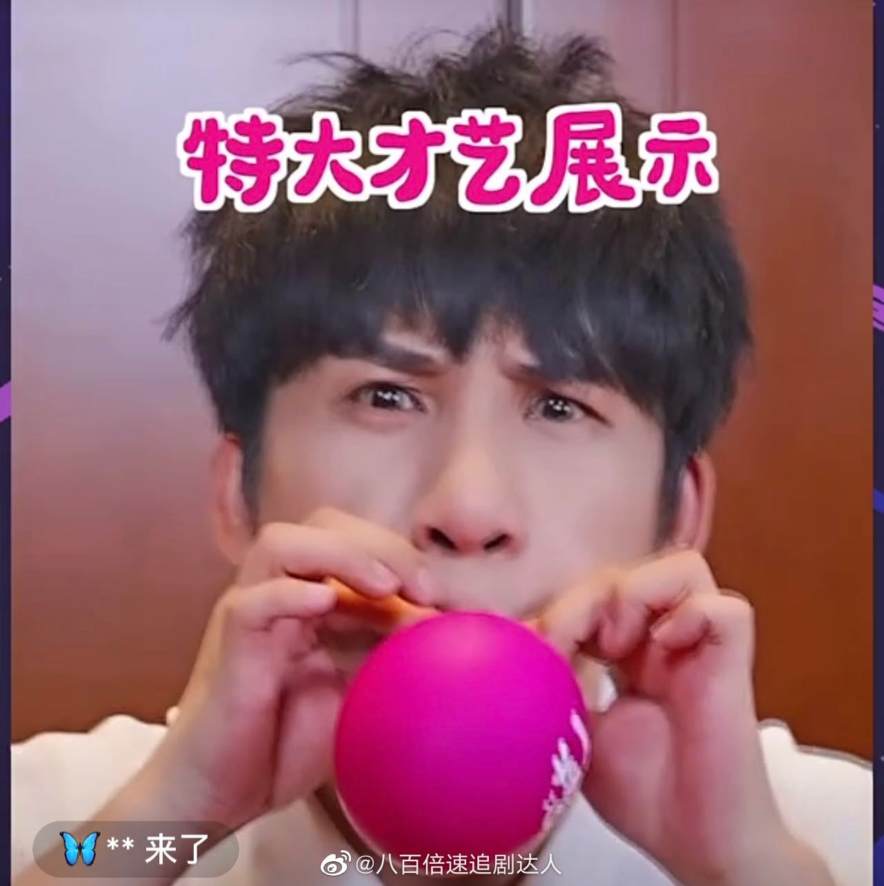 空虚敲打着意志,仿佛这时间已静止……__财经头条
