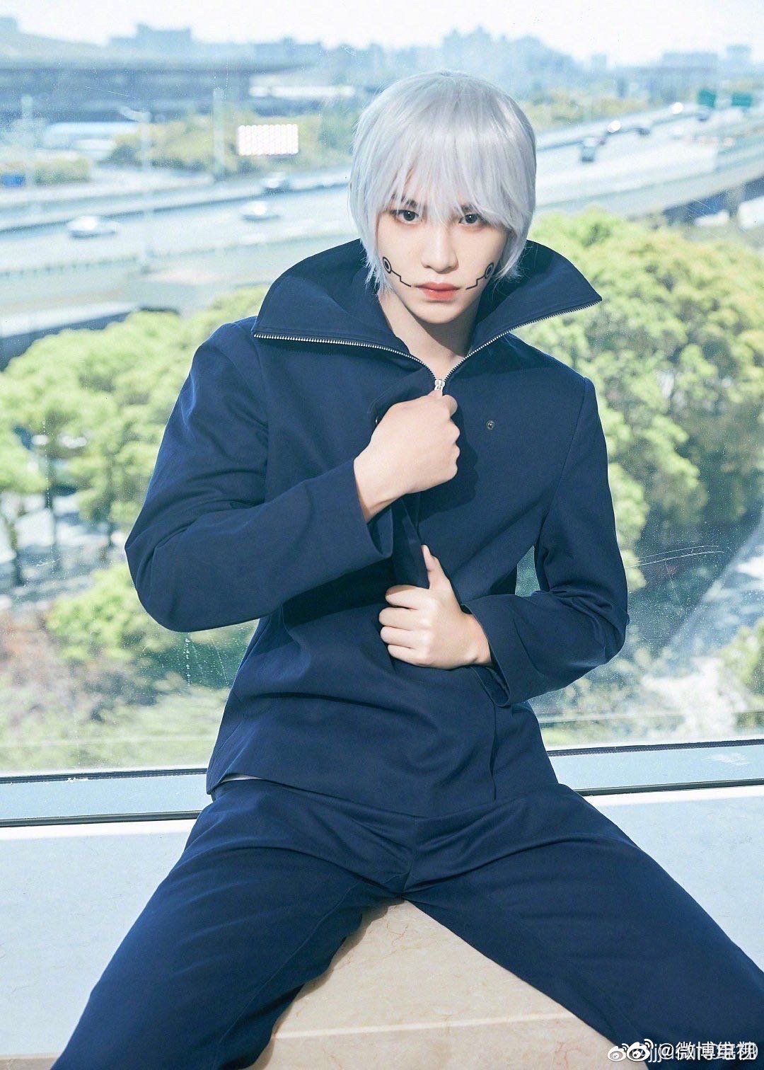 黄明昊@jjjustin0219 在第一期cos了《咒术回战》狗卷棘……_高清图集