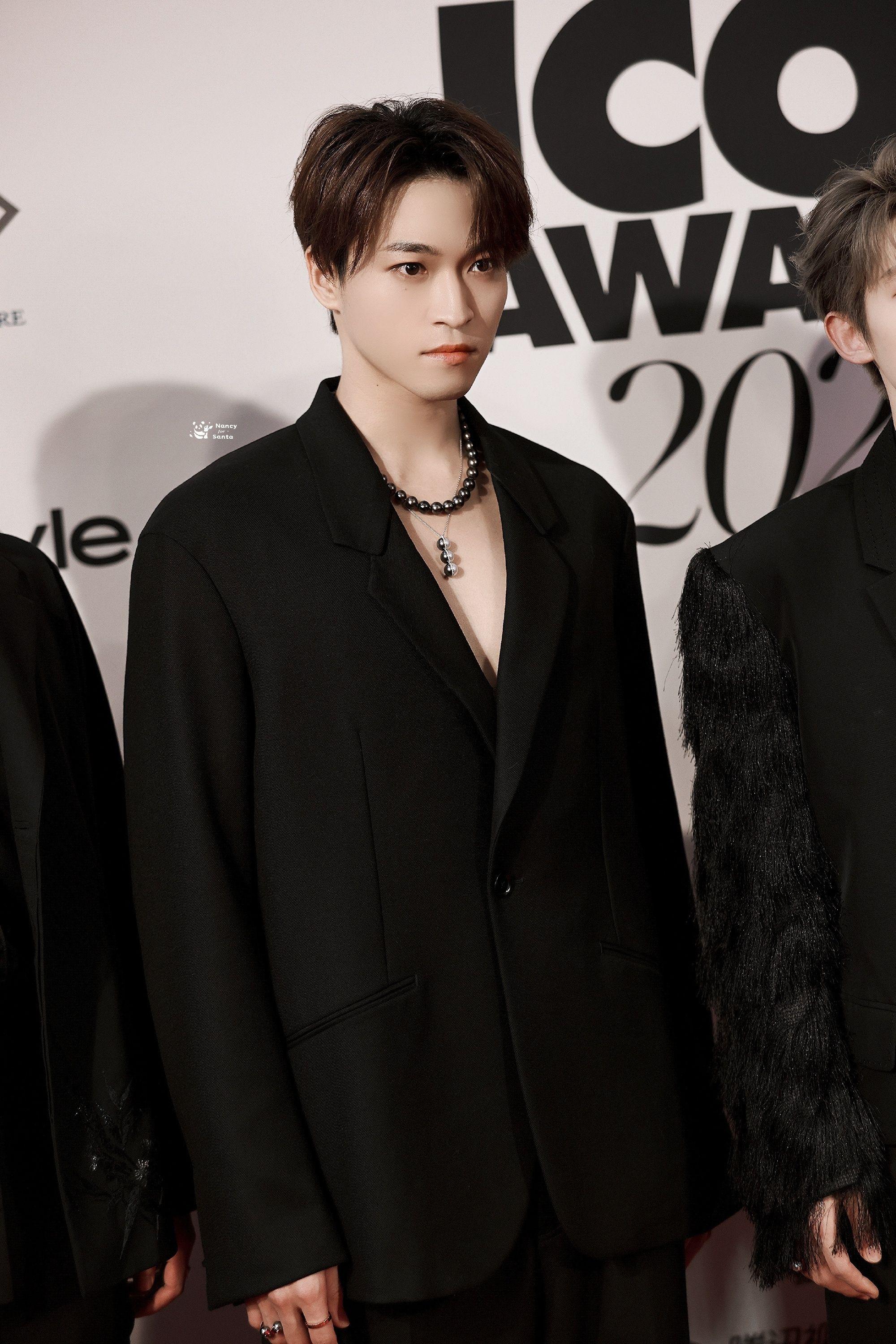 into1刘宇,赞多,米卡,伯远,周柯宇今日同场活动饭拍图……__财经头条