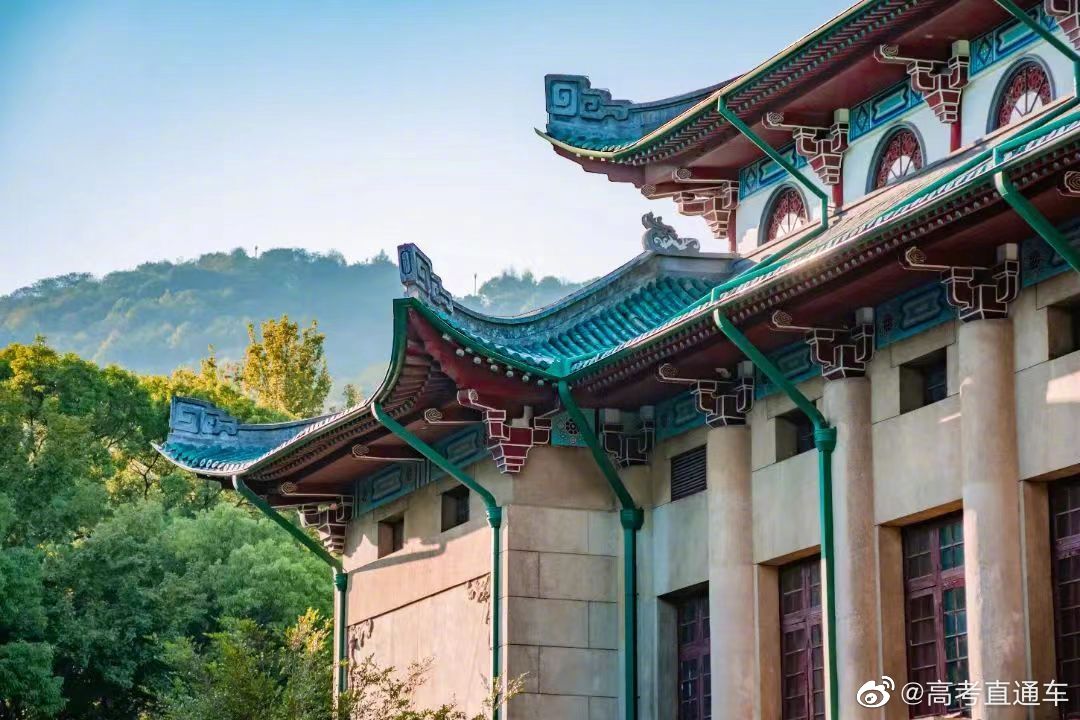 校园风景 | 湖南大学__财经头条