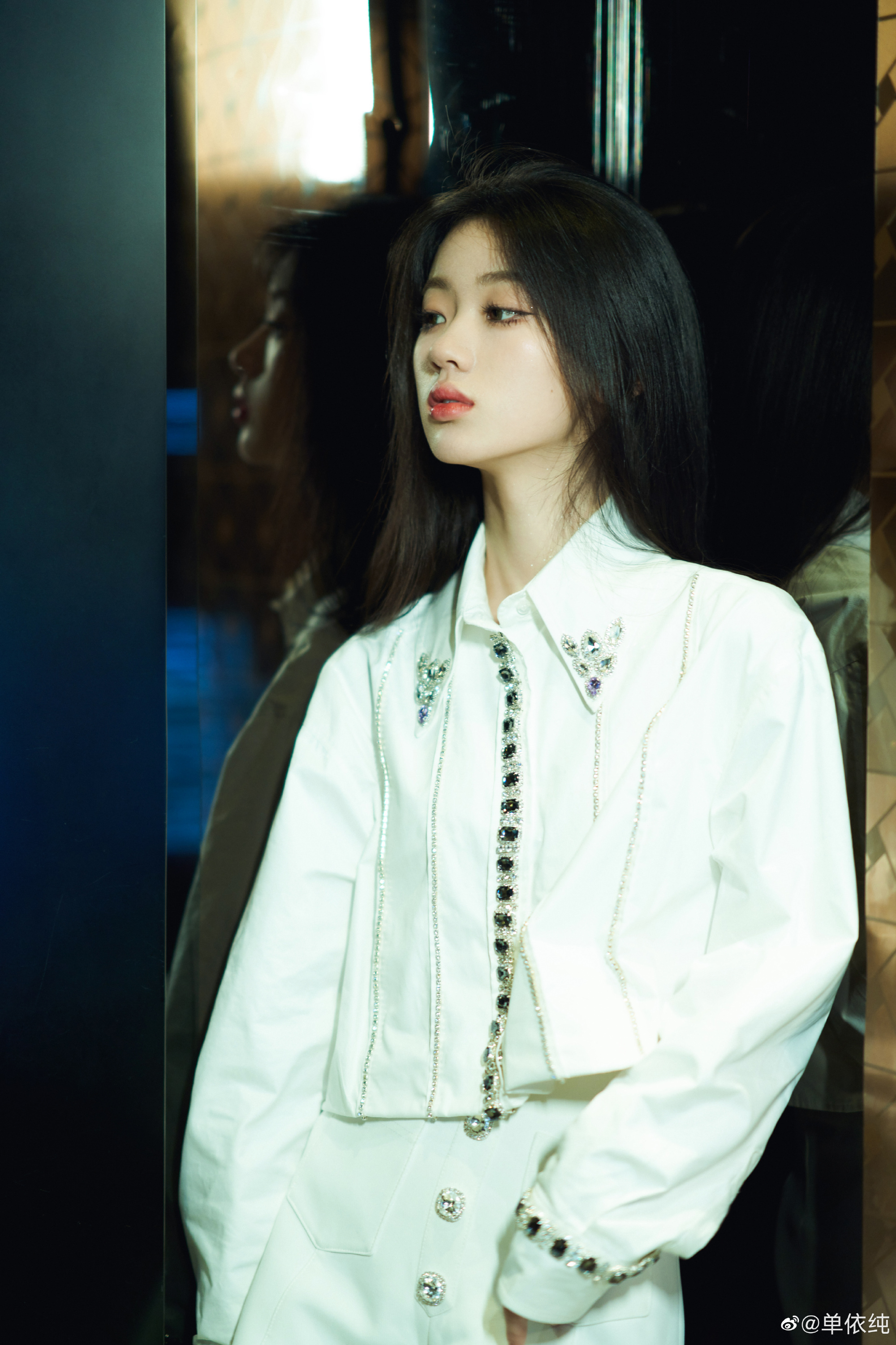 单依纯发文告别爆裂舞台