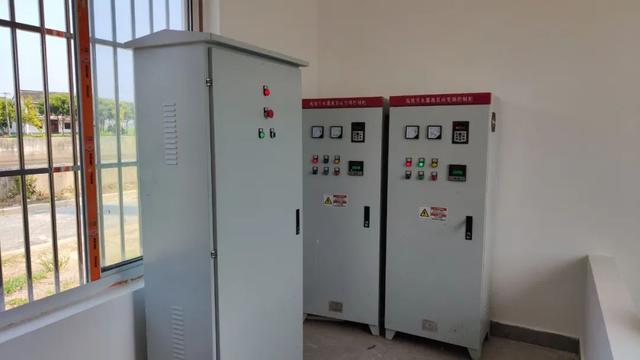 手机种田在金山成为现实！未来还将打造“无人农场”休闲区蓝鸢梦想 - Www.slyday.coM