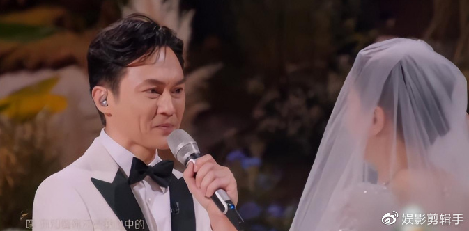 张智霖在《披荆斩棘》舞台上，告白袁咏仪，补办婚礼圆梦休闲区蓝鸢梦想 - Www.slyday.coM