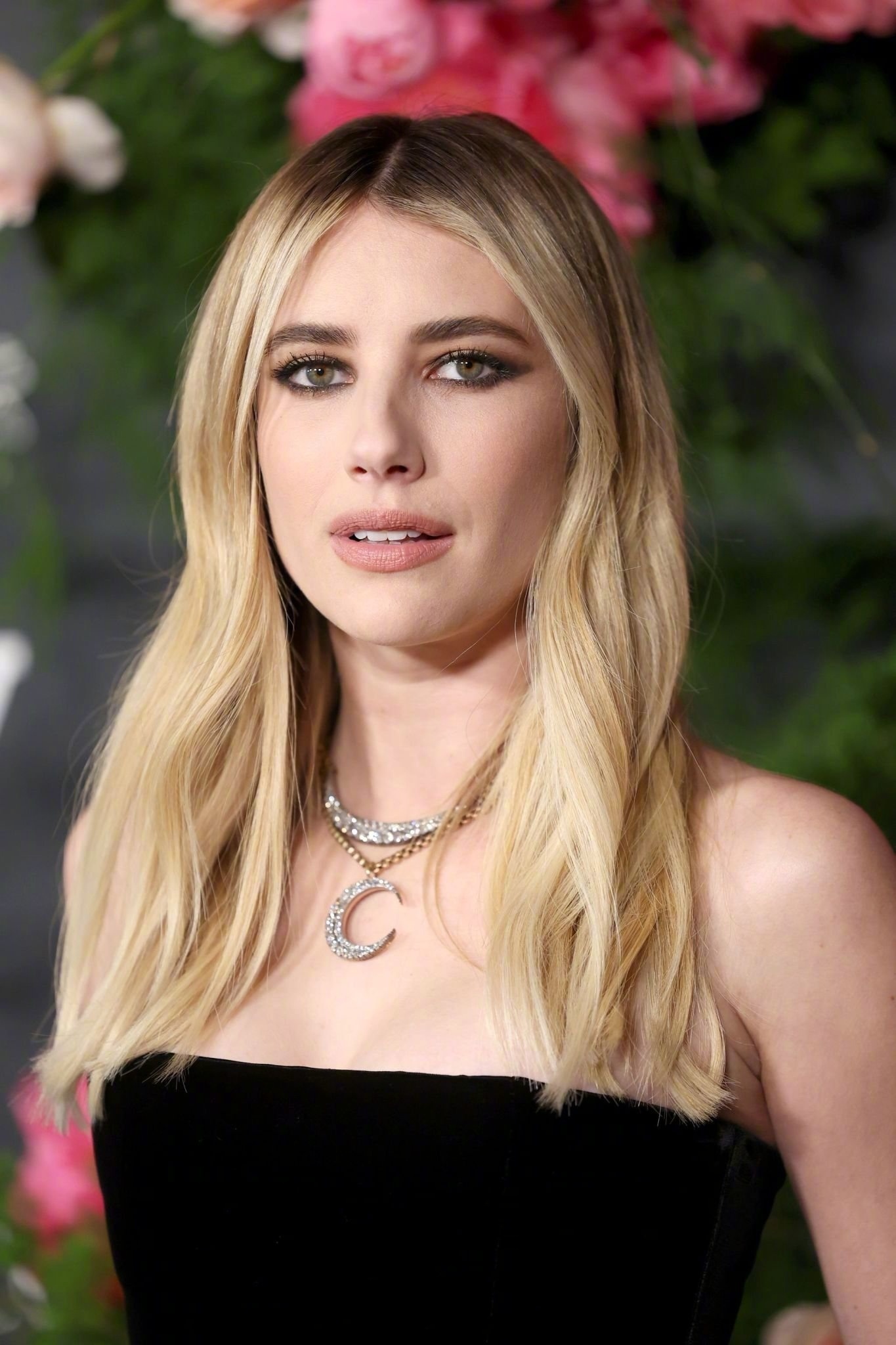 出席2022baby2baby庆典的艾玛罗伯茨emmaroberts