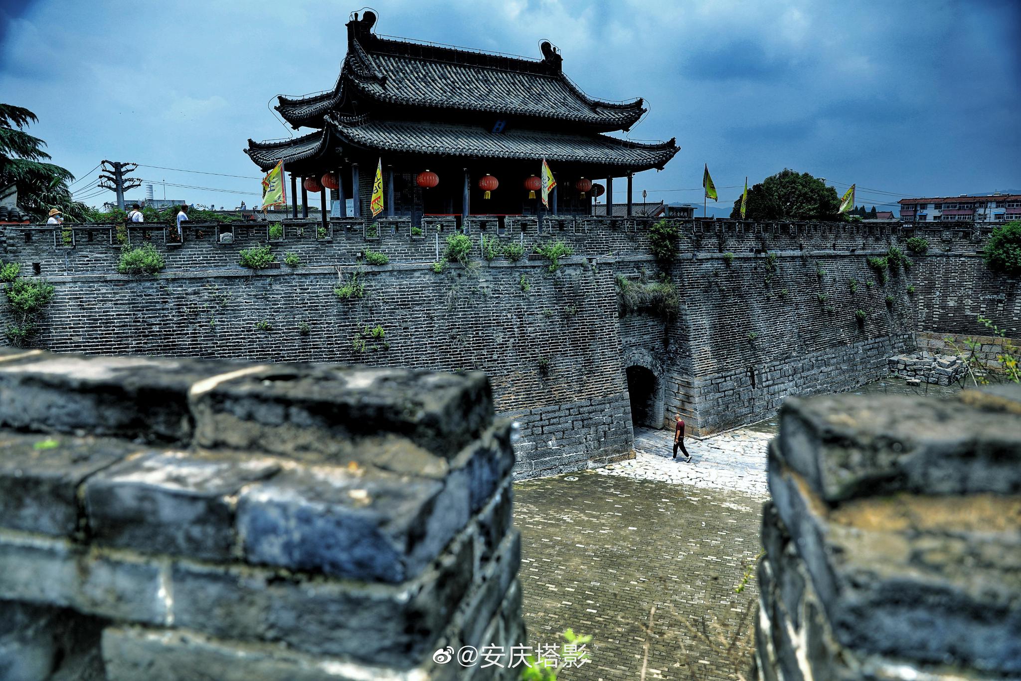 寿县是战国晚期楚国的都城,称郢都或寿春