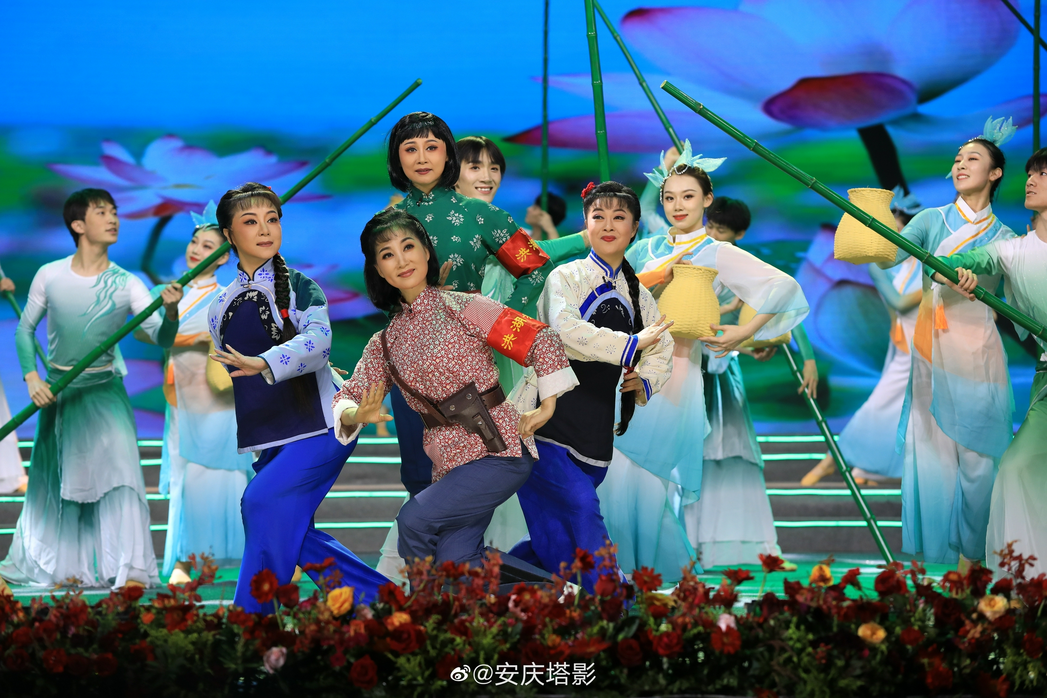 第九届中国安庆黄梅戏艺术节圆满闭幕