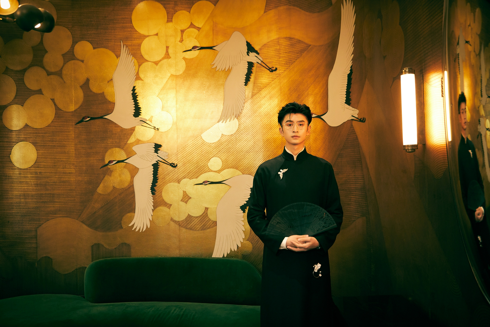 张云龙竟然穿长衫去了elle认真审题的男明星1