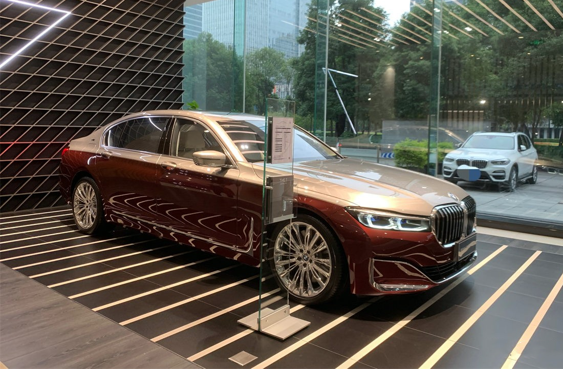 宝马7系的天花板m760耀影特别版实车搭劳斯莱斯同款66t动力