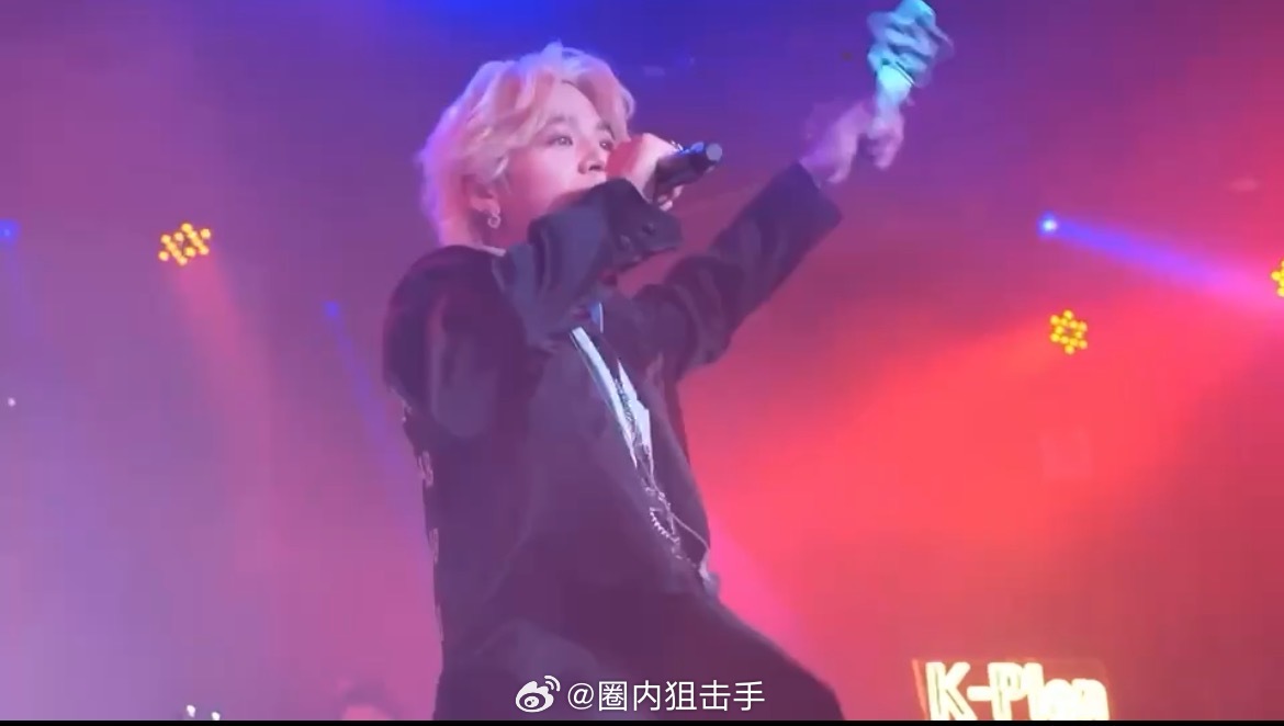 等待很久的石凯生日演唱会终于官宣了……|石凯|演唱会|生日|粉丝_新浪新闻