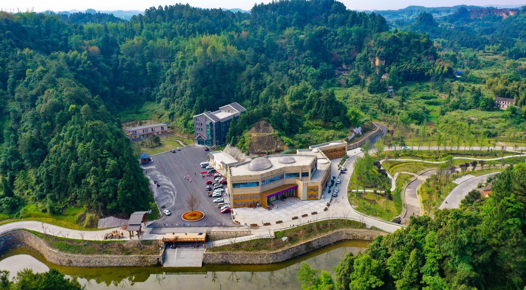 威远县石板河旅游区暂停门票,观光车,游船票销售,暂不向游客提供景区
