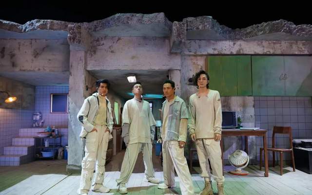 《披荆斩棘》又给张智霖袁咏仪办婚礼,结果尴尬了休闲区蓝鸢梦想 - Www.slyday.coM 《披荆斩棘》又给张智霖袁咏仪办婚礼,结果尴尬了休闲区蓝鸢梦想 - Www.slyday.coM