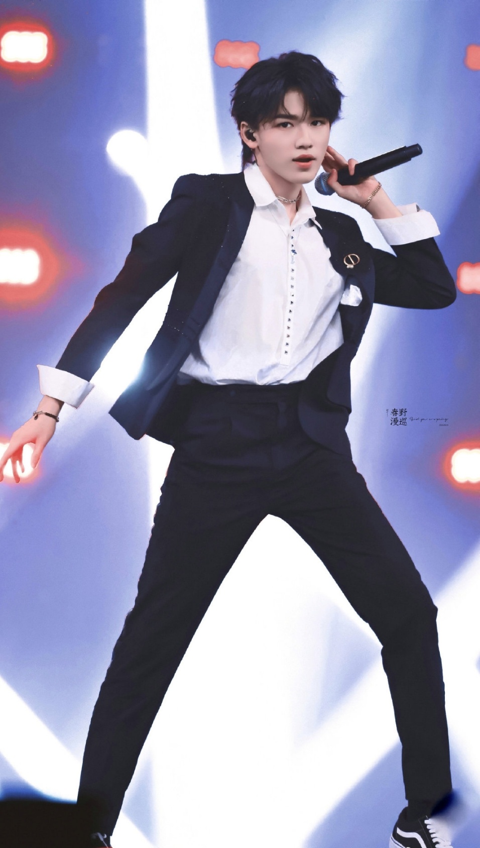 有一说一宋亚轩的身材谁不羡慕啊