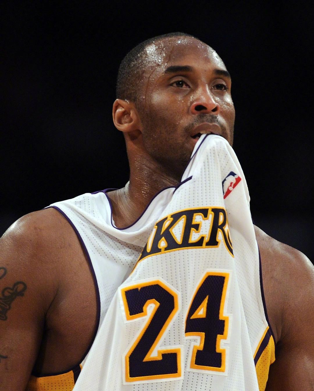 说到科比的标志性动作,你的第一反应是哪一个?_高清图集_新浪网