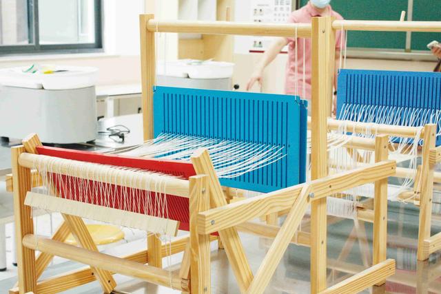 “让孩子们拥有幸福生活的能力”江苏各地中小学的劳动课“热火朝天”进行时休闲区蓝鸢梦想 - Www.slyday.coM “让孩子们拥有幸福生活的能力”江苏各地中小学的劳动课“热火朝天”进行时休闲区蓝鸢梦想 - Www.slyday.coM