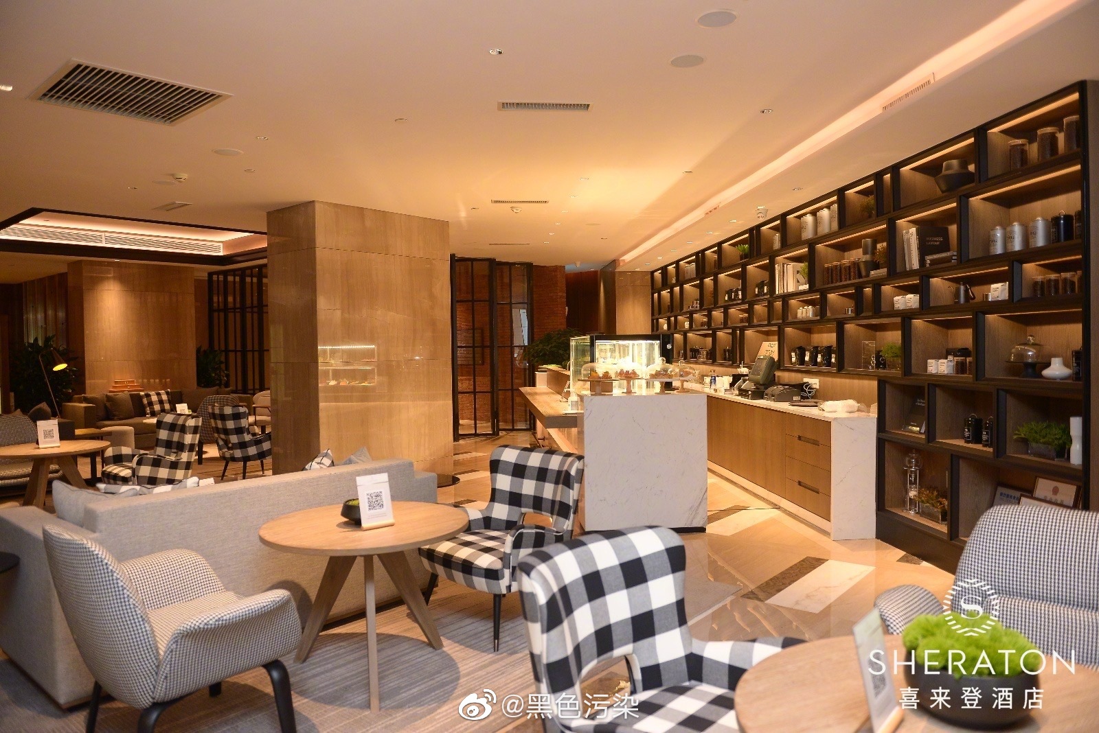 翻新后的广州粤海喜来登酒店共享大堂着眼于空间的社交属性