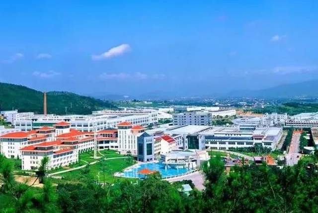 马塘村的厦门银鹭厂区2018年12月,厦门本土明星粮油企业"中盛"申请